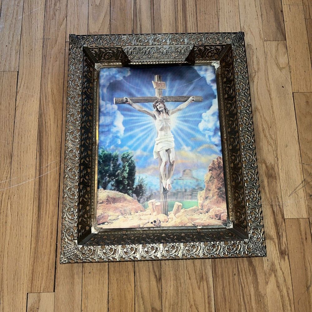 Mid-Century Jesus Crucifixion 3D Hologram Picture Filigree Frame 17x21"